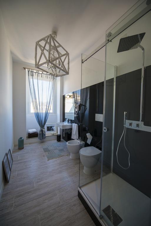So&Leo Guest House Genua Rum bild