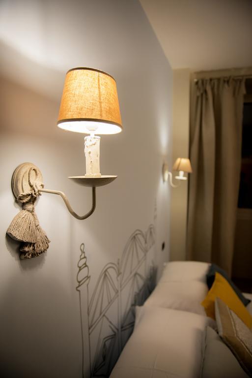 So&Leo Guest House Genua Rum bild